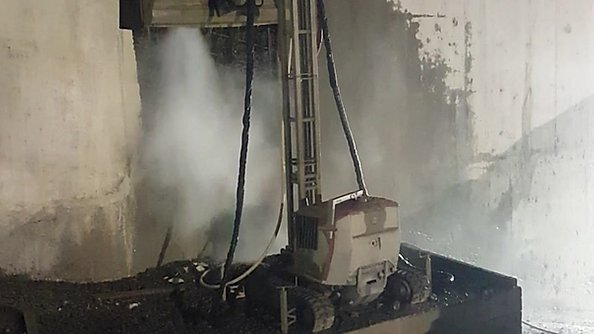 photo of Hydrodemolition on Vertical Concrete Wall with Conjet from Hydropressure Cleaning, Inc.